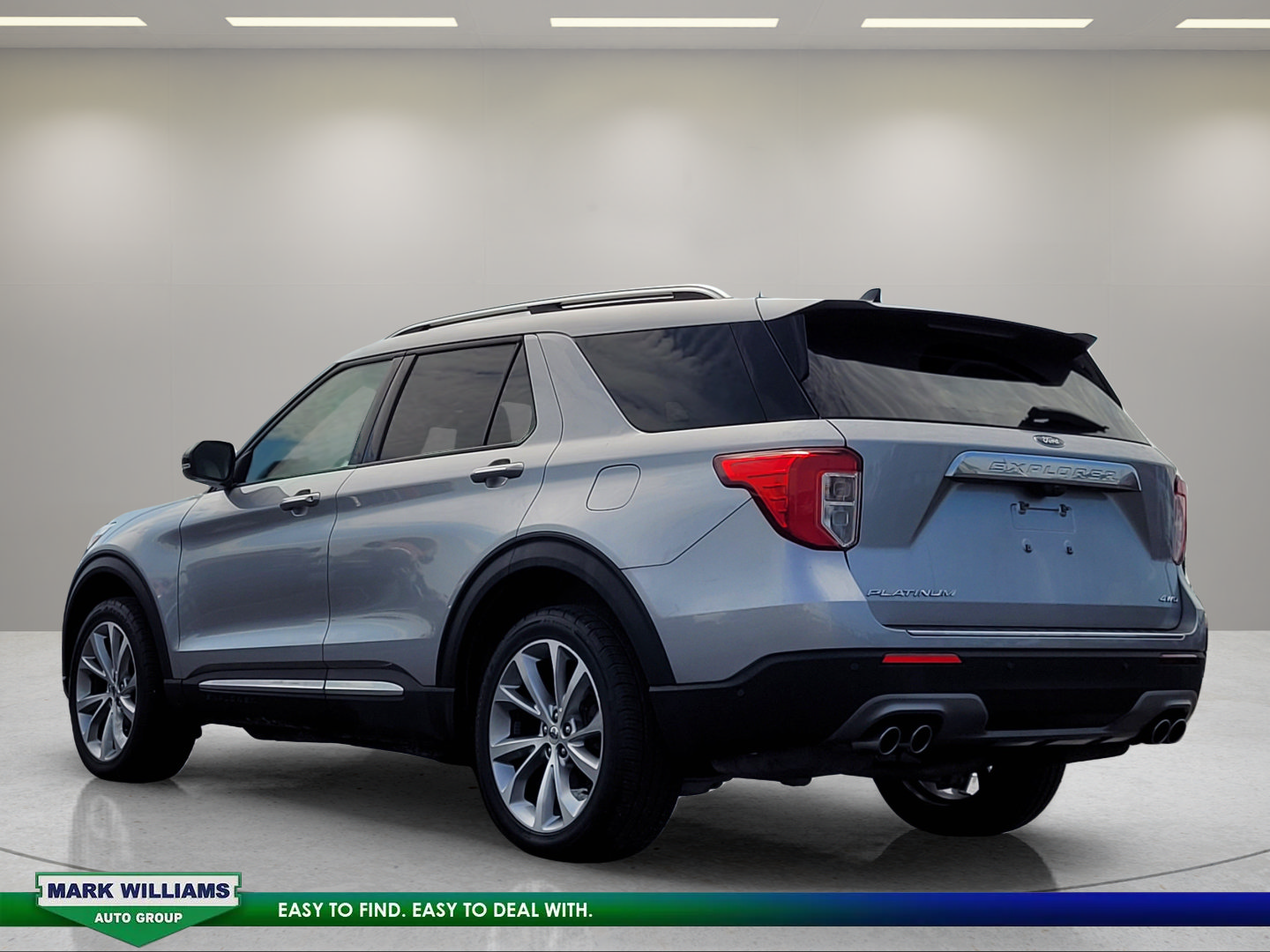 Used 2022 Ford Explorer Platinum w/ Equipment Group 601A AWD/4WD image 6