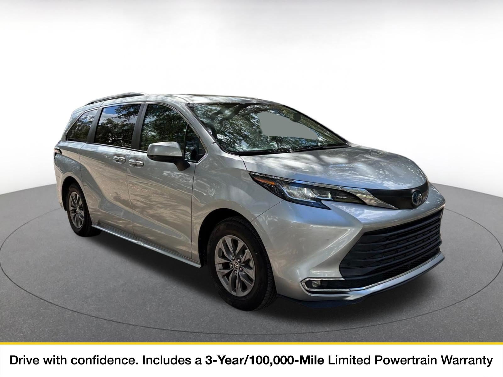 Used 2023 Toyota Sienna XLE