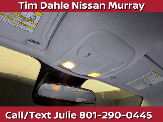 Used 2015 Jeep Renegade Trailhawk AWD/4WD image 32