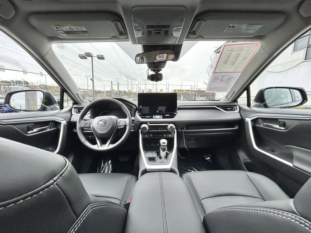 Certified 2025 Toyota RAV4 XLE Premium image 18