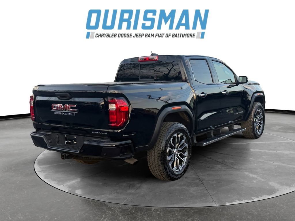 Used 2024 GMC Canyon Denali image 6