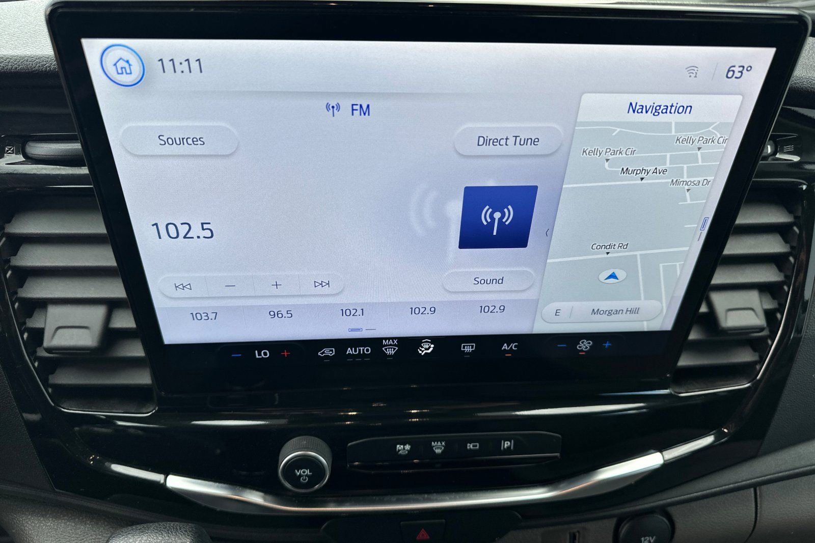 Used 2023 Ford Transit 350 XLT image 20