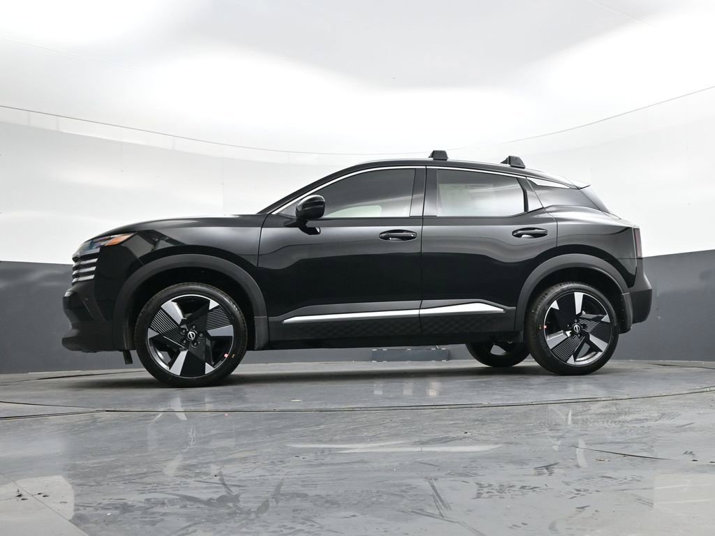 Certified 2026 Nissan Kicks SR FWD image 35