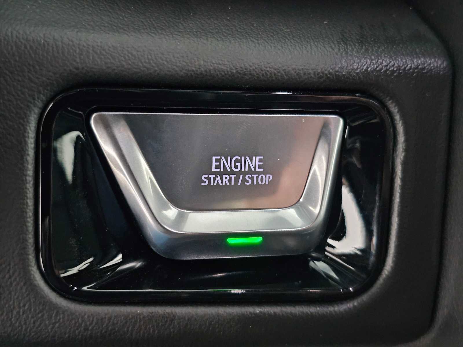 New 2026 GMC Yukon Elevation AWD/4WD image 32