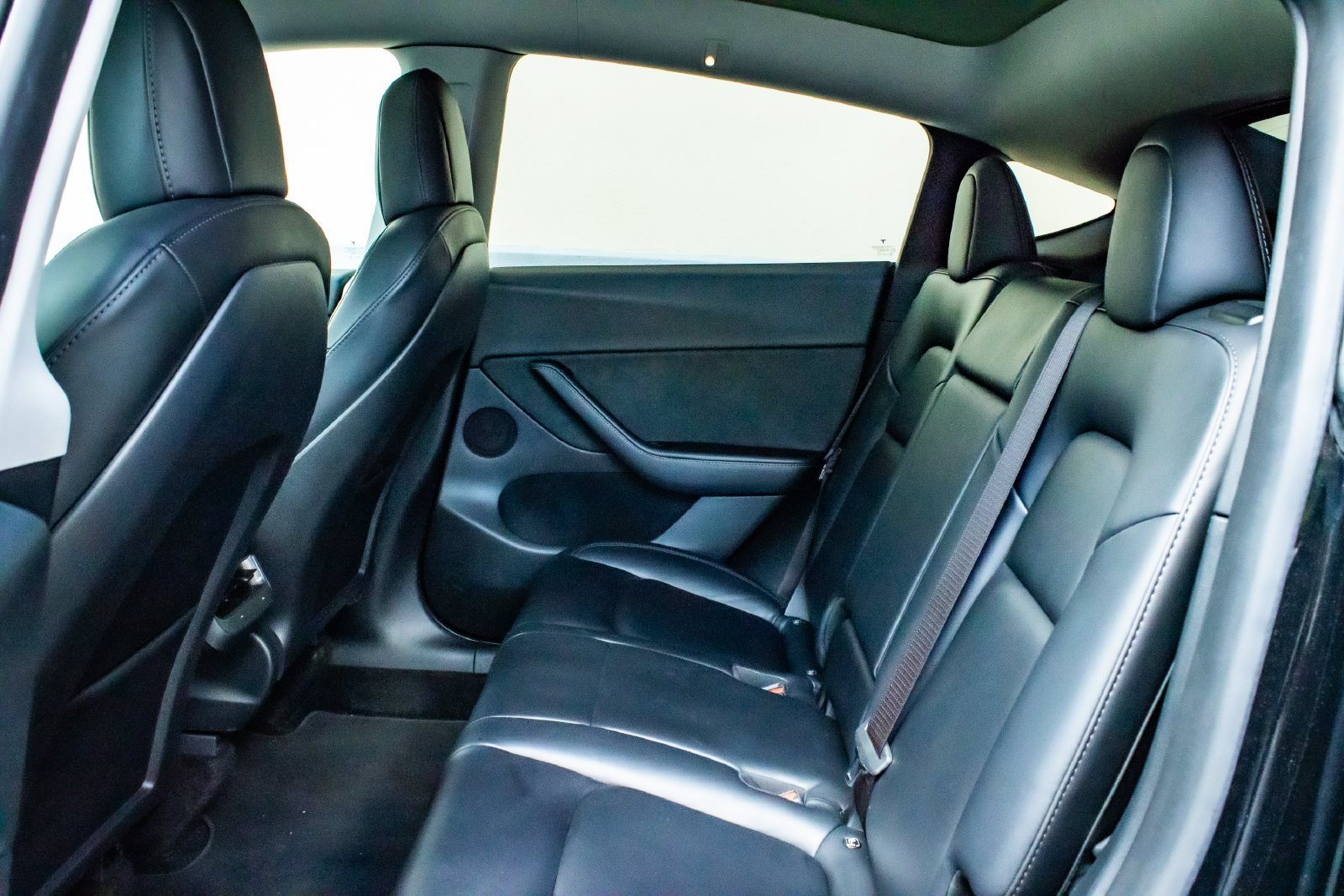 Used 2022 Tesla Model Y Long Range AWD/4WD image 13