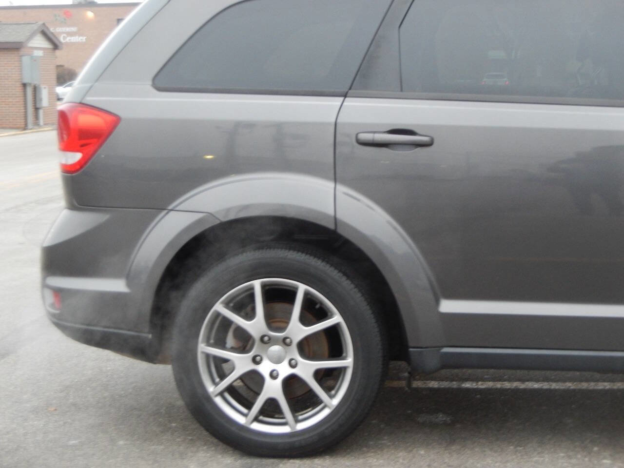 Used 2015 Dodge Journey R/T image 21