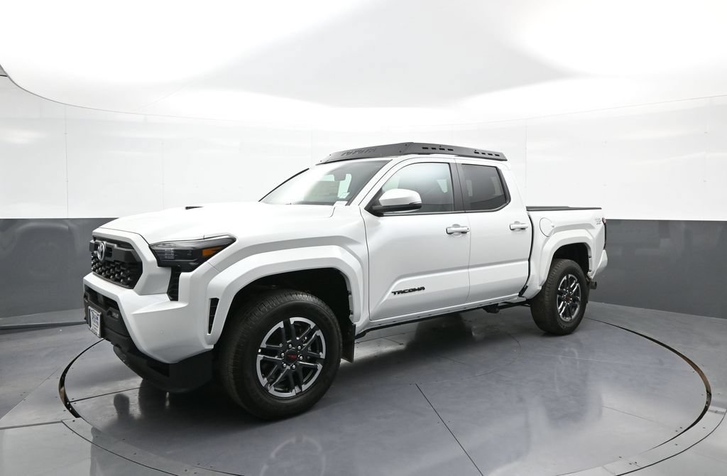 New 2024 Toyota Tacoma TRD Sport w/ TRD Sport Upgrade Package AWD/4WD image 10