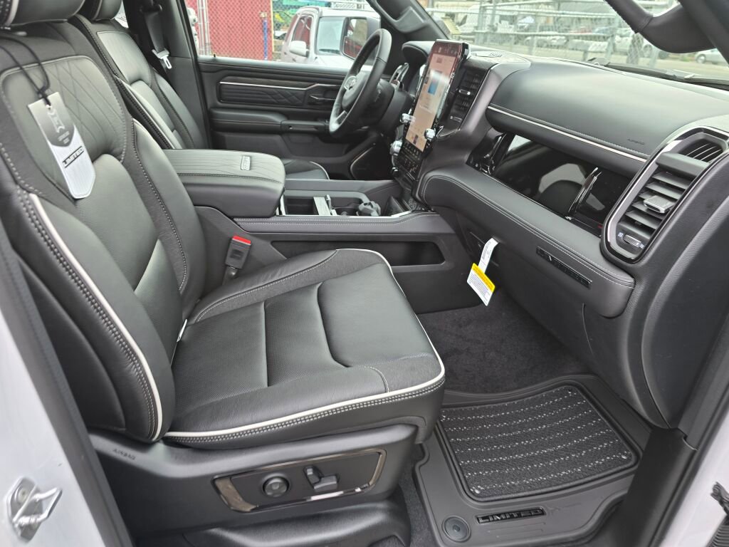 New 2026 RAM 1500 Limited image 12