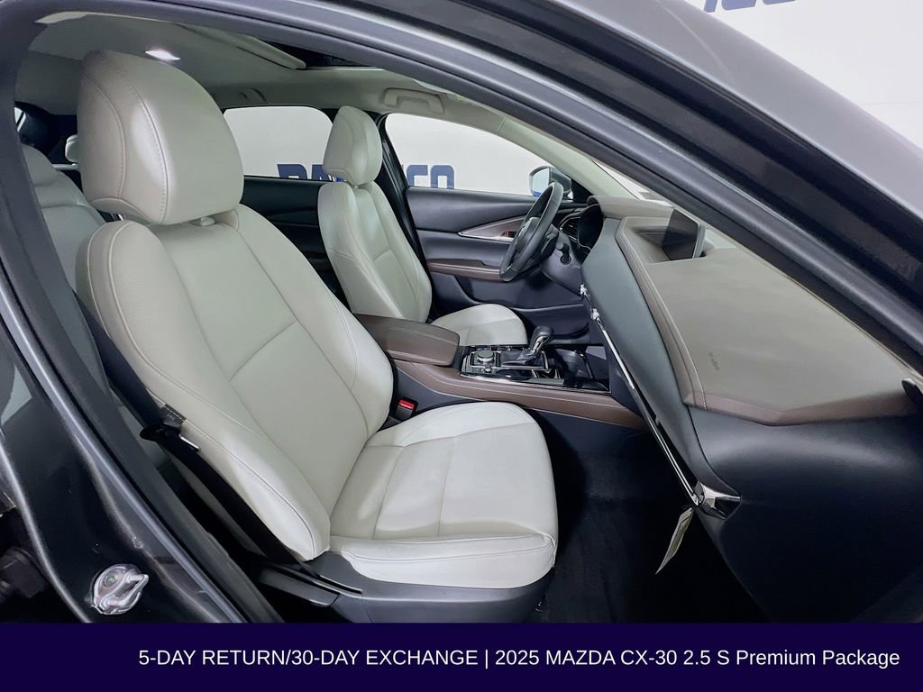 Used 2025 MAZDA CX-30 AWD 2.5 S w/ Premium Package image 34