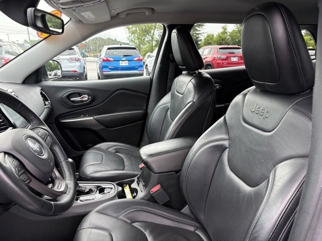 Used 2019 Jeep Cherokee Limited FWD image 27