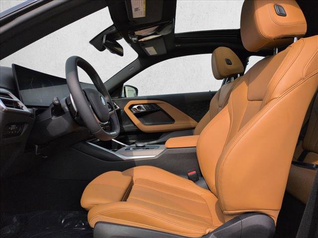 Used 2025 BMW 230i Coupe w/ Convenience Package image 17