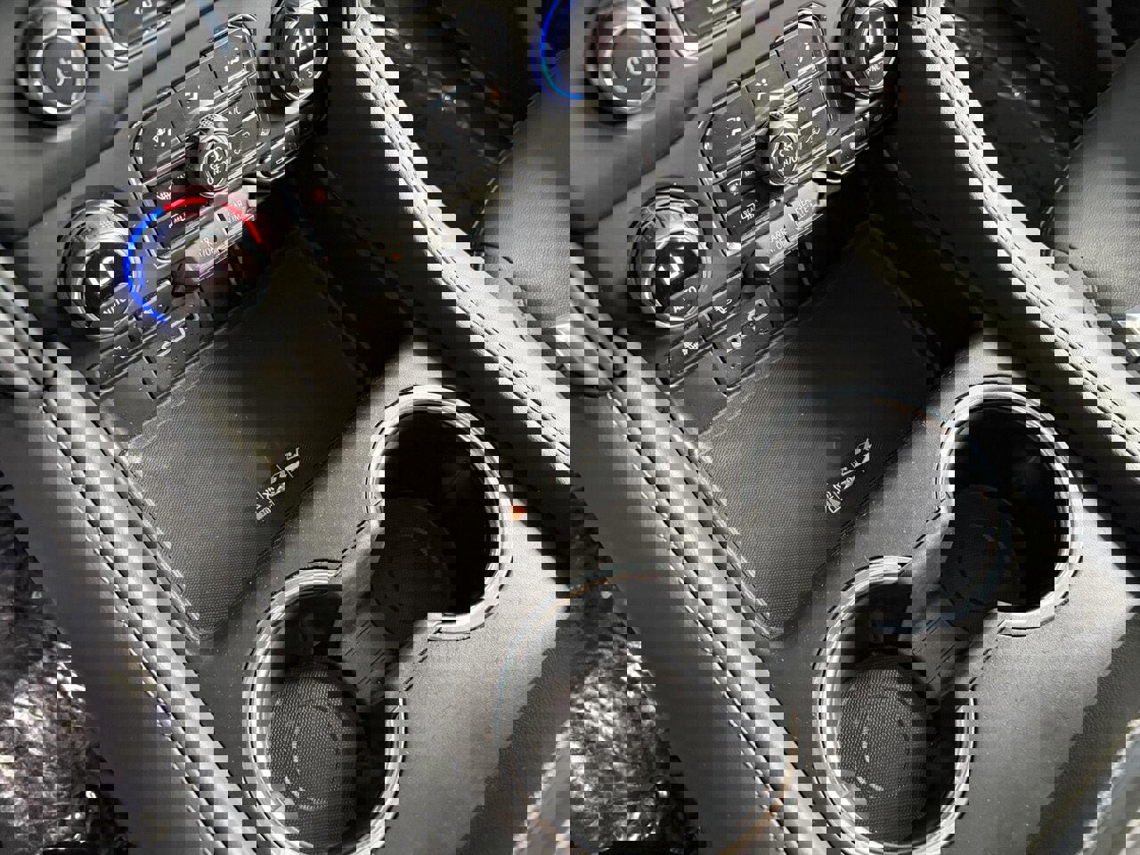 Used 2022 Chevrolet Tahoe LT w/ Luxury Package image 17