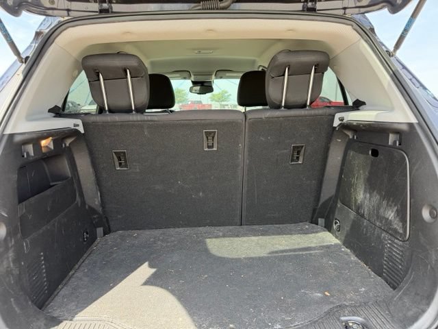 Used 2019 Chevrolet Trax LT w/ LPO, Cargo Package FWD image 11