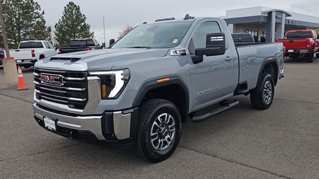New 2025 GMC Sierra 3500 SLE image 4