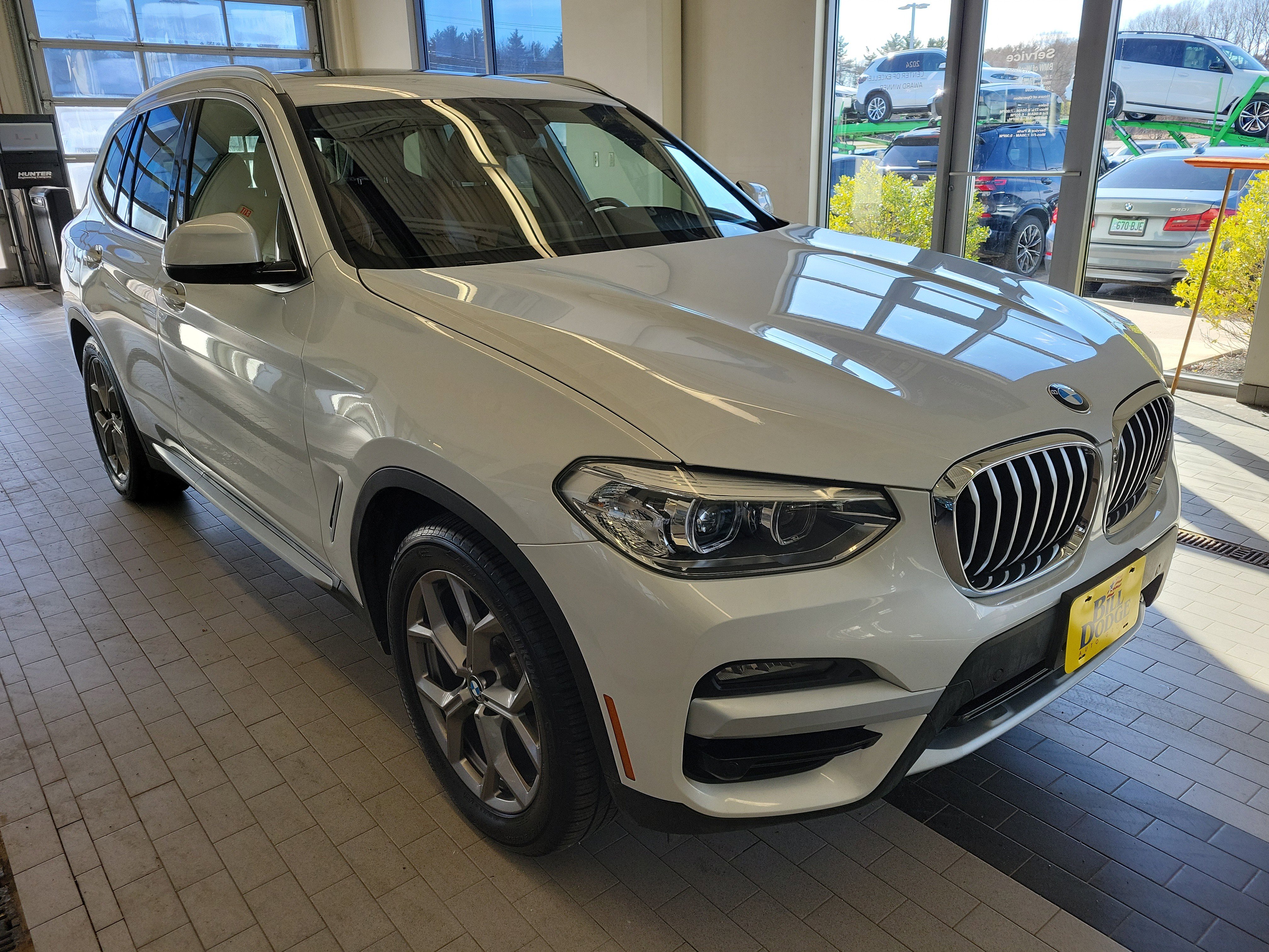 Used 2021 BMW X3 xDrive30e w/ Convenience Package image 3