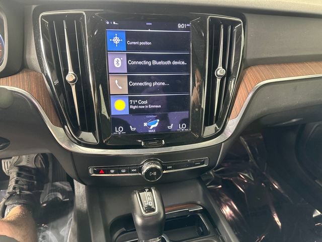 Used 2021 Volvo S60 T6 Momentum AWD/4WD image 29