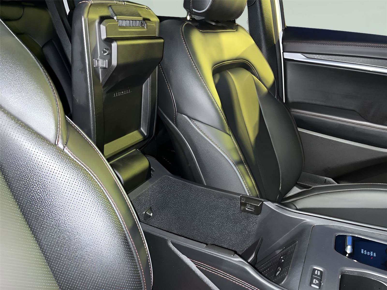 Used 2025 Jeep Wagoneer S Limited image 27