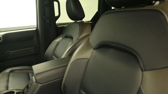 Certified 2025 Ford Bronco Outer Banks AWD/4WD image 20
