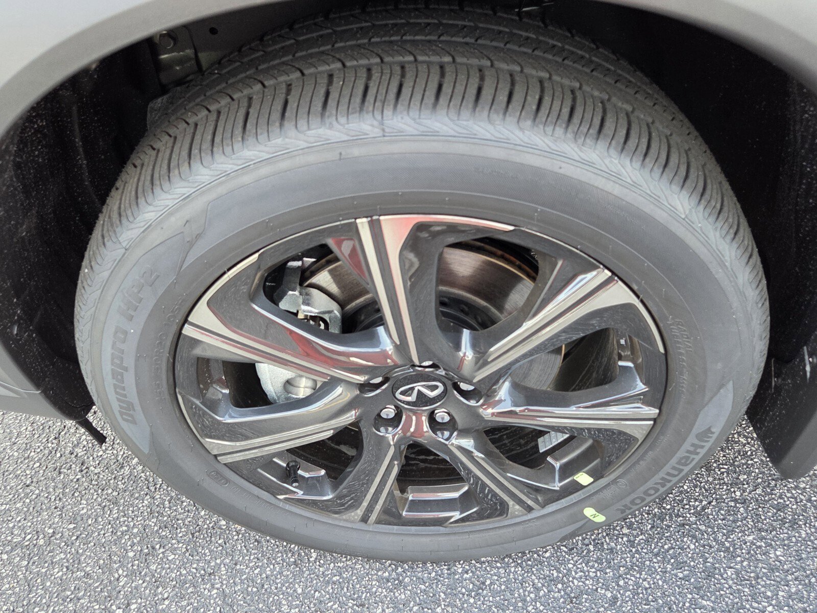 New 2026 INFINITI QX60 Autograph w/ Dark Cargo Package image 10