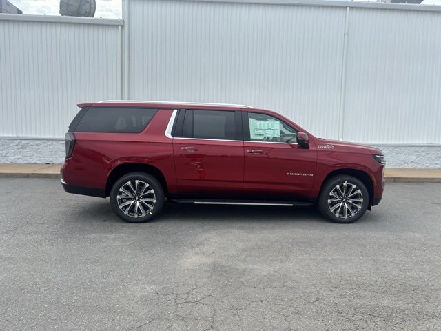 New 2026 Chevrolet Suburban High Country w/ Sun And Tow Package image 15