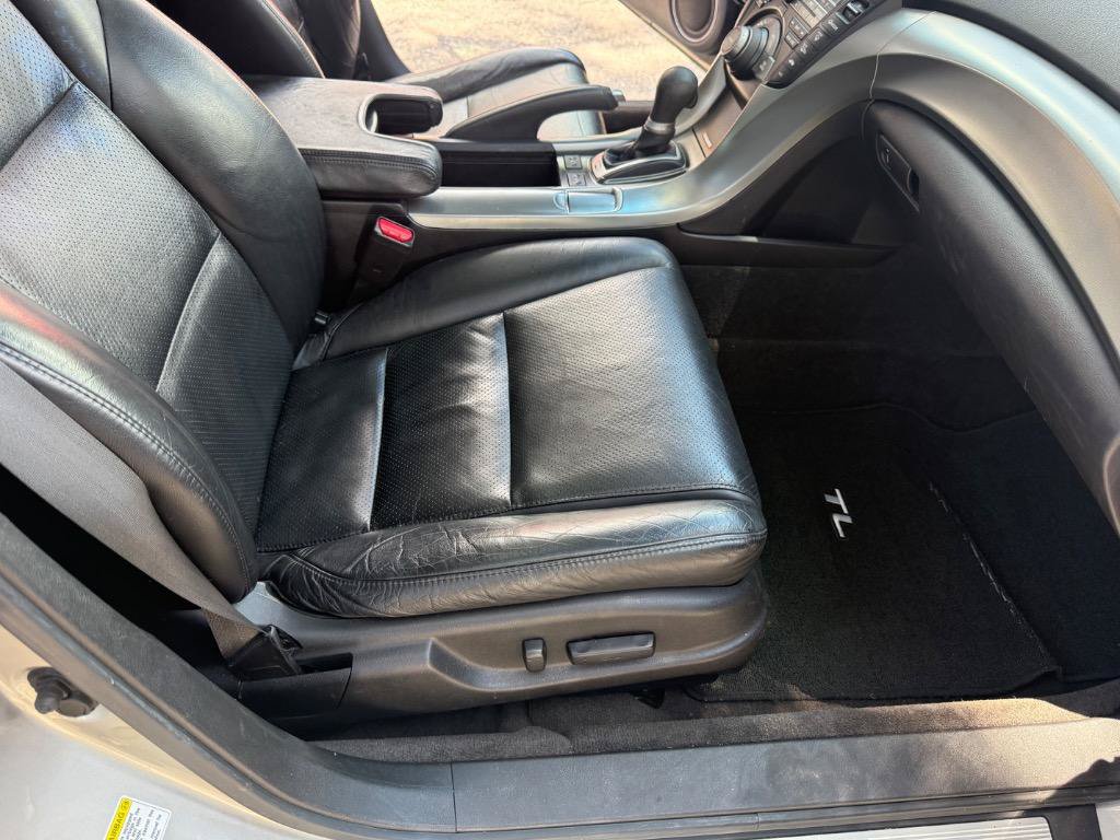Used 2011 Acura TL w/ Technology Package FWD image 25