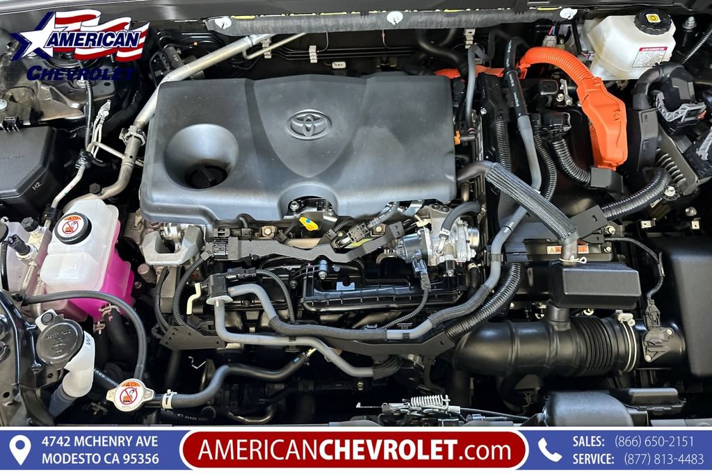 Used 2024 Toyota Venza LE AWD/4WD image 25