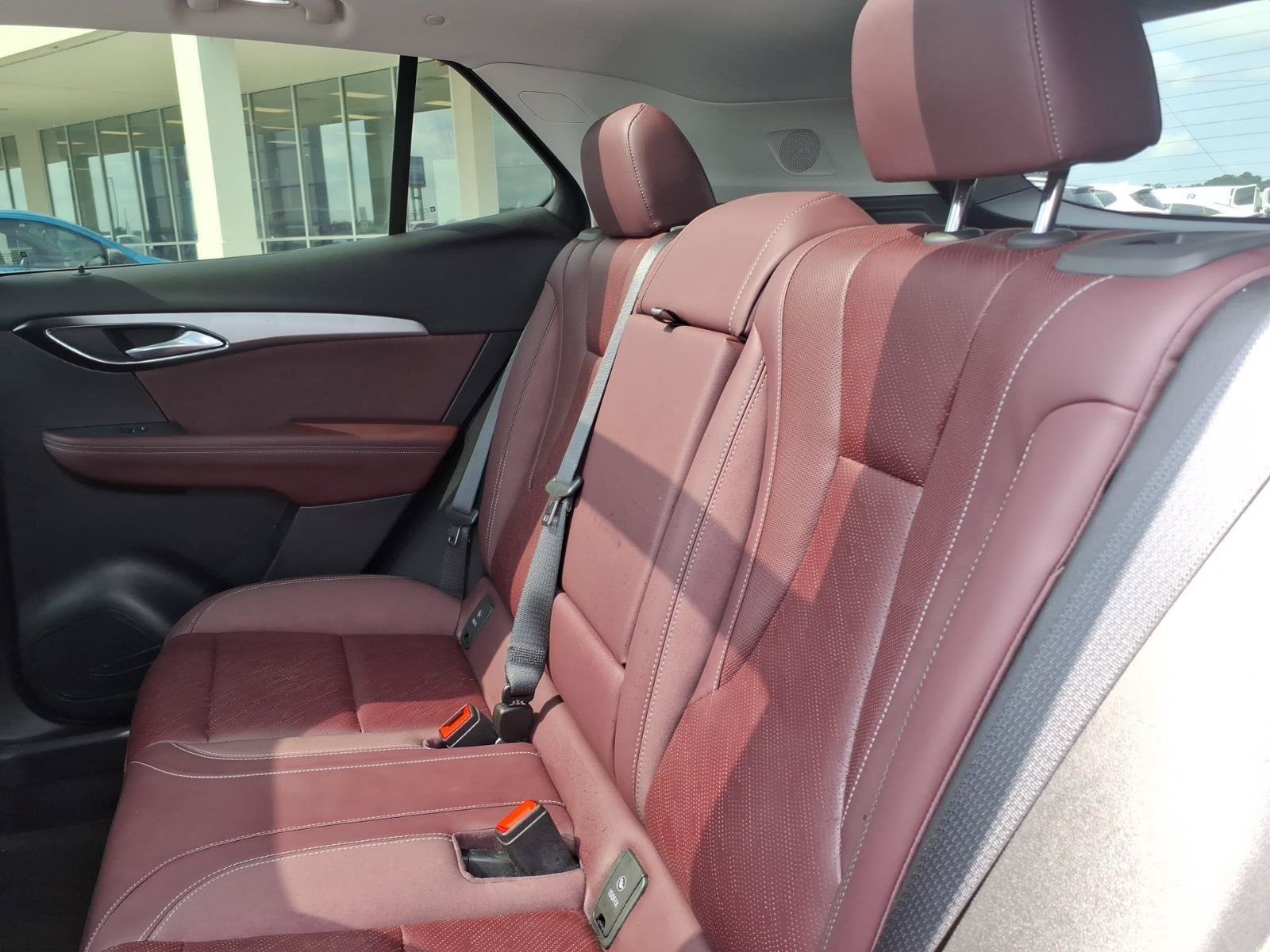 Used 2024 Buick Envision Sport Touring AWD/4WD image 13