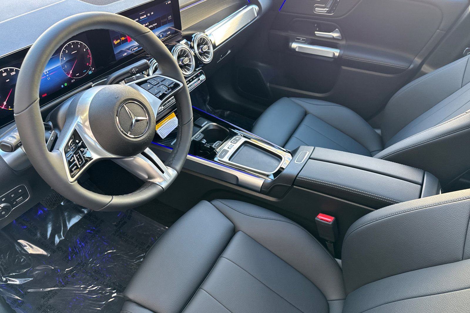 New 2026 Mercedes-Benz GLB 250 image 17