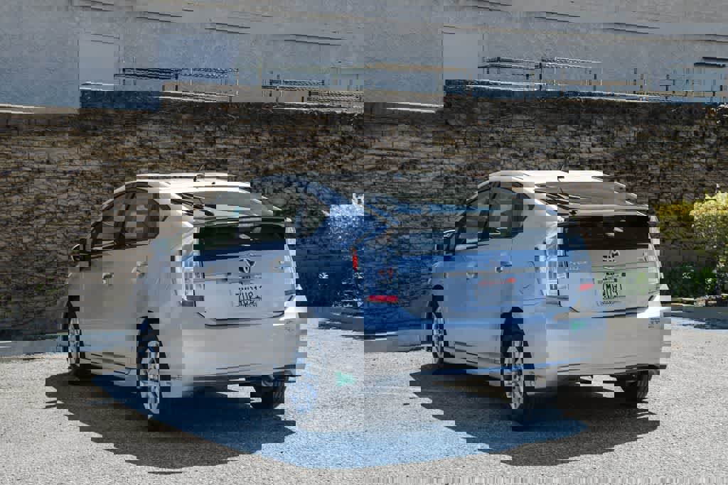 Used 2015 Toyota Prius Prime Plug-In Hybrid image 9