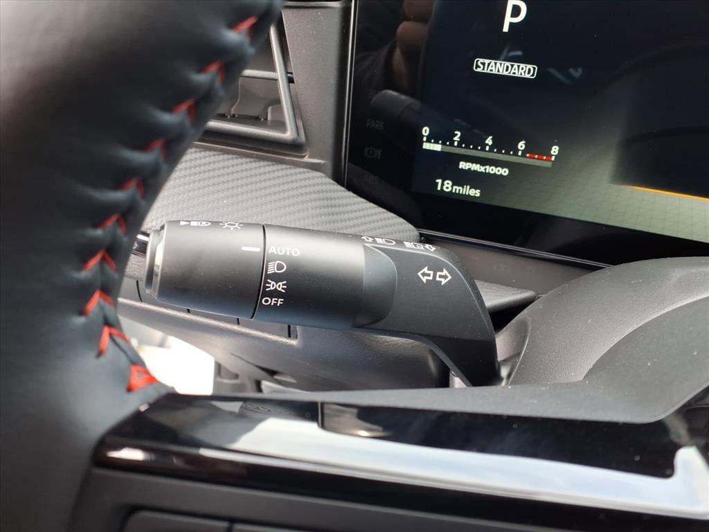 New 2026 Nissan Kicks SR w/ SR Premium Package image 22