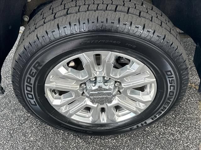 Certified 2022 GMC Sierra 2500 Denali w/ Denali Ultimate Package AWD/4WD image 39