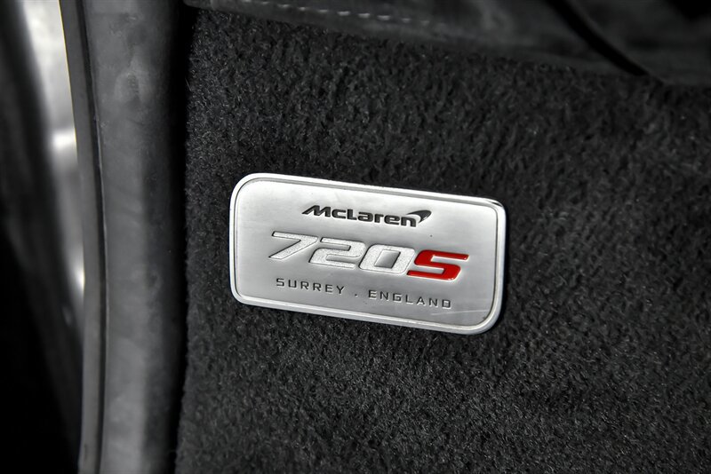 Used 2020 McLaren 720S Spider RWD image 22
