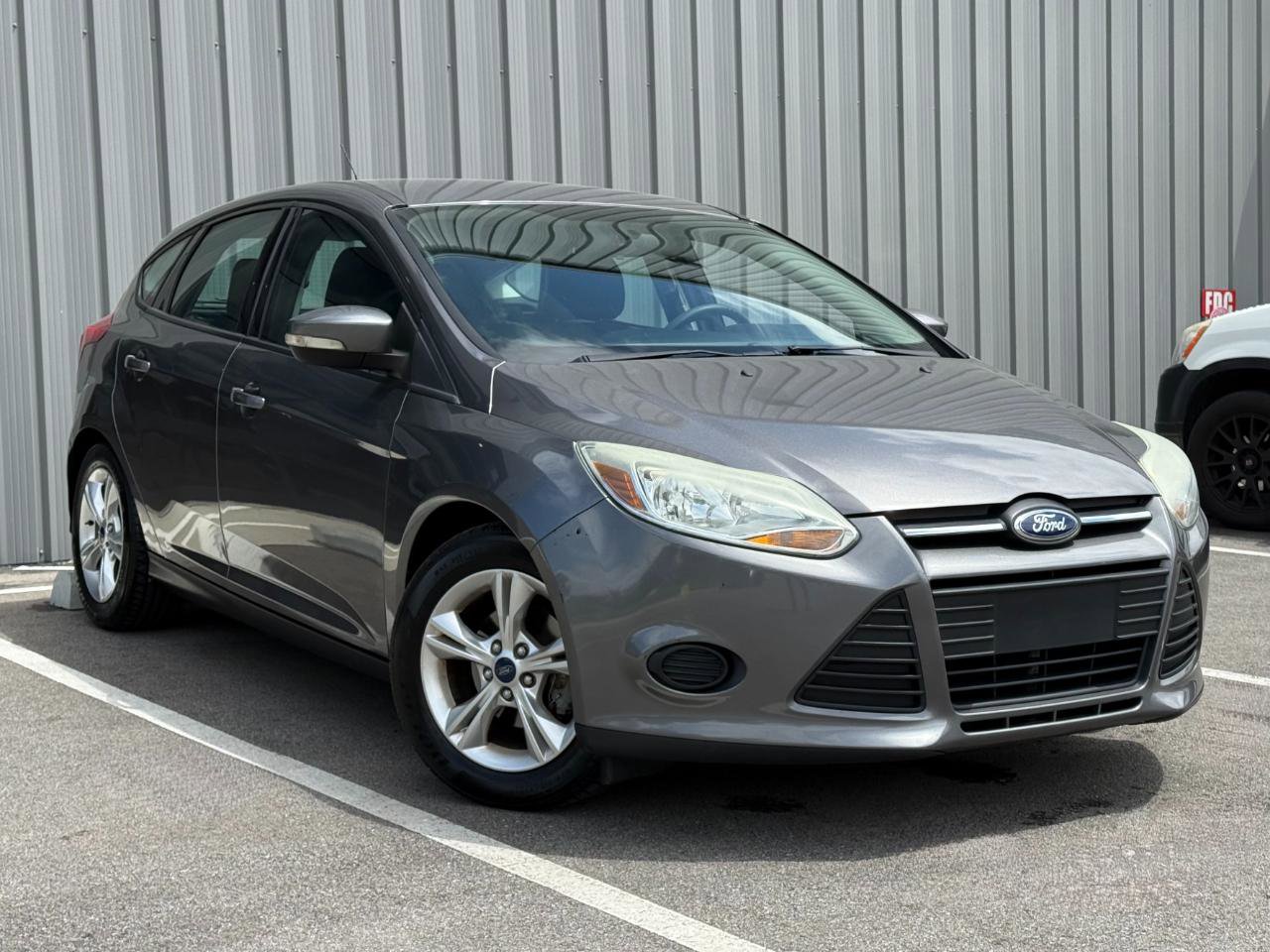 Used 2014 Ford Focus SE FWD image 3