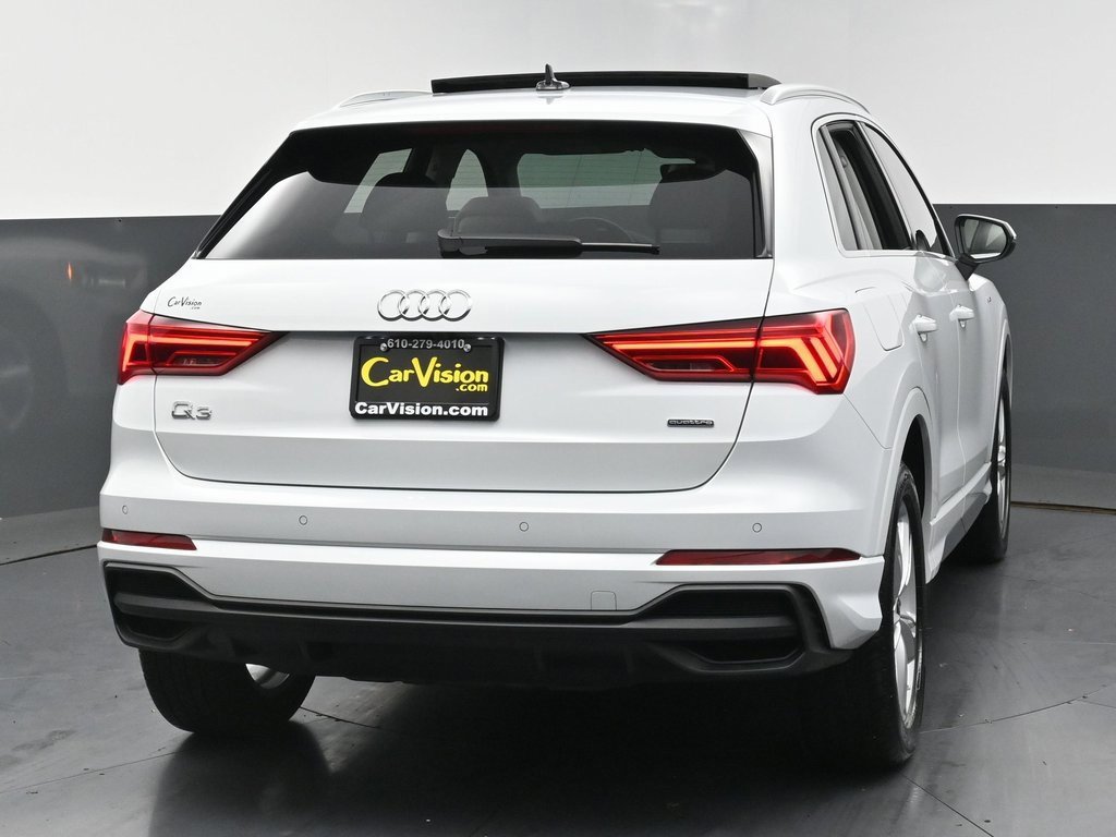Used 2024 Audi Q3 2.0T Premium w/ Convenience Package image 4