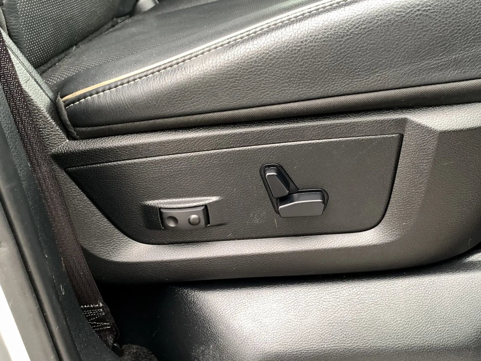 Used 2017 RAM 1500 Limited AWD/4WD image 27