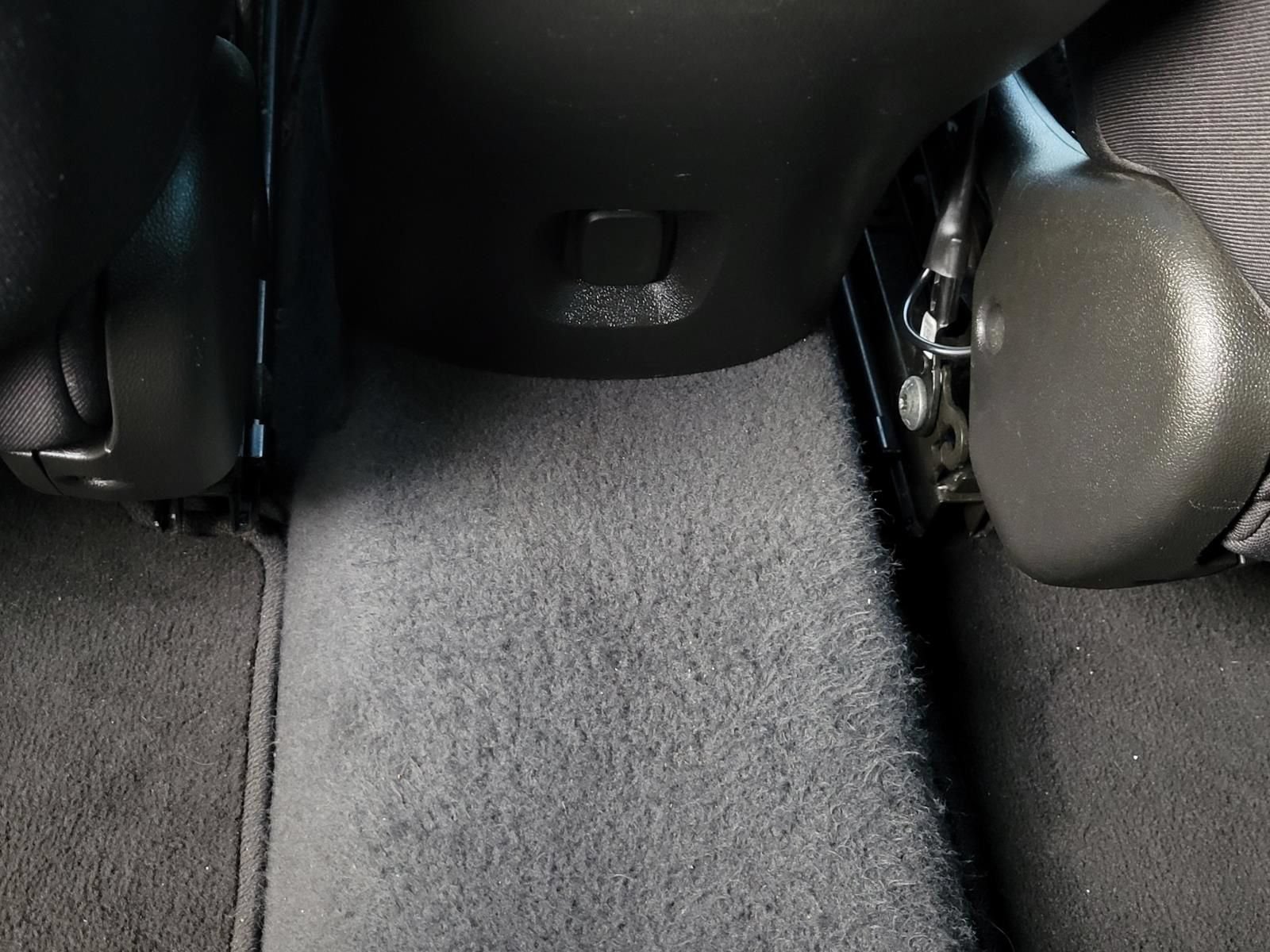 Used 2022 Chevrolet Malibu LS FWD image 17