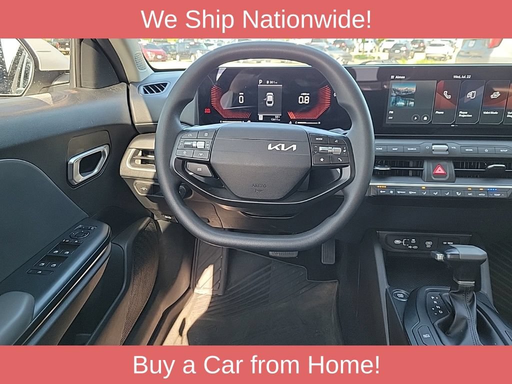 Used 2025 Kia K4 FWD image 12