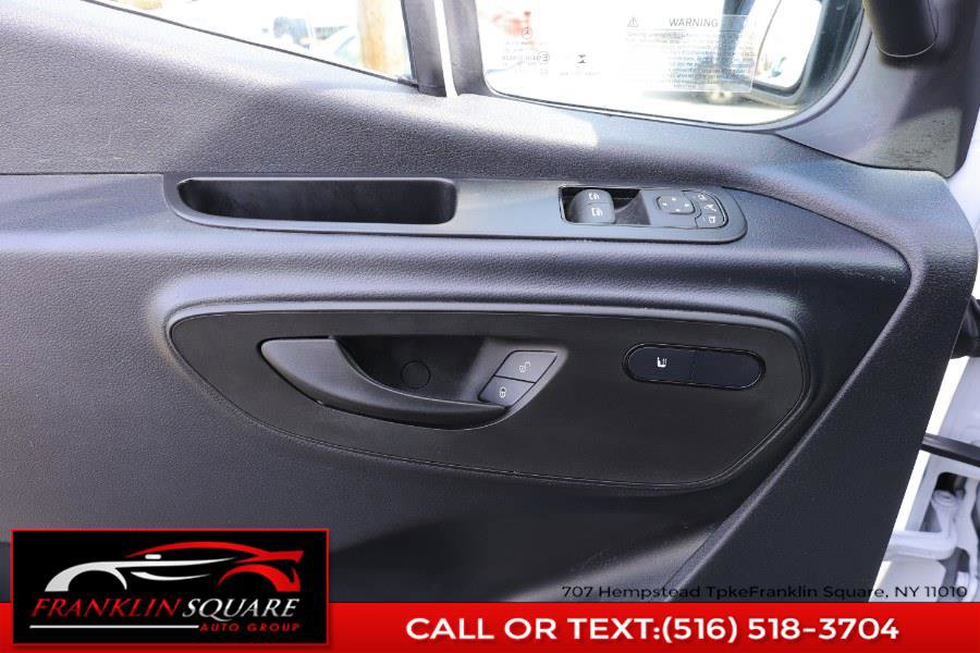Used 2024 Mercedes-Benz Sprinter 2500 image 25