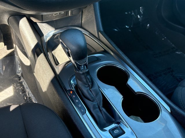 Used 2023 Chevrolet Malibu LT FWD image 24