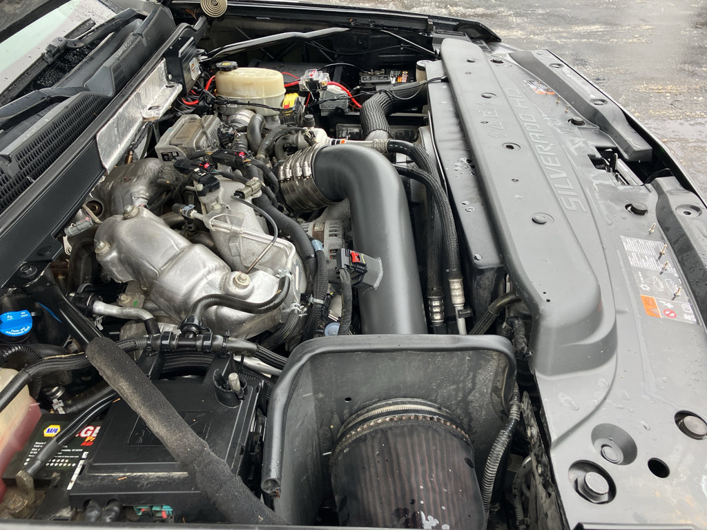 Used 2018 Chevrolet Silverado 2500 LTZ image 39