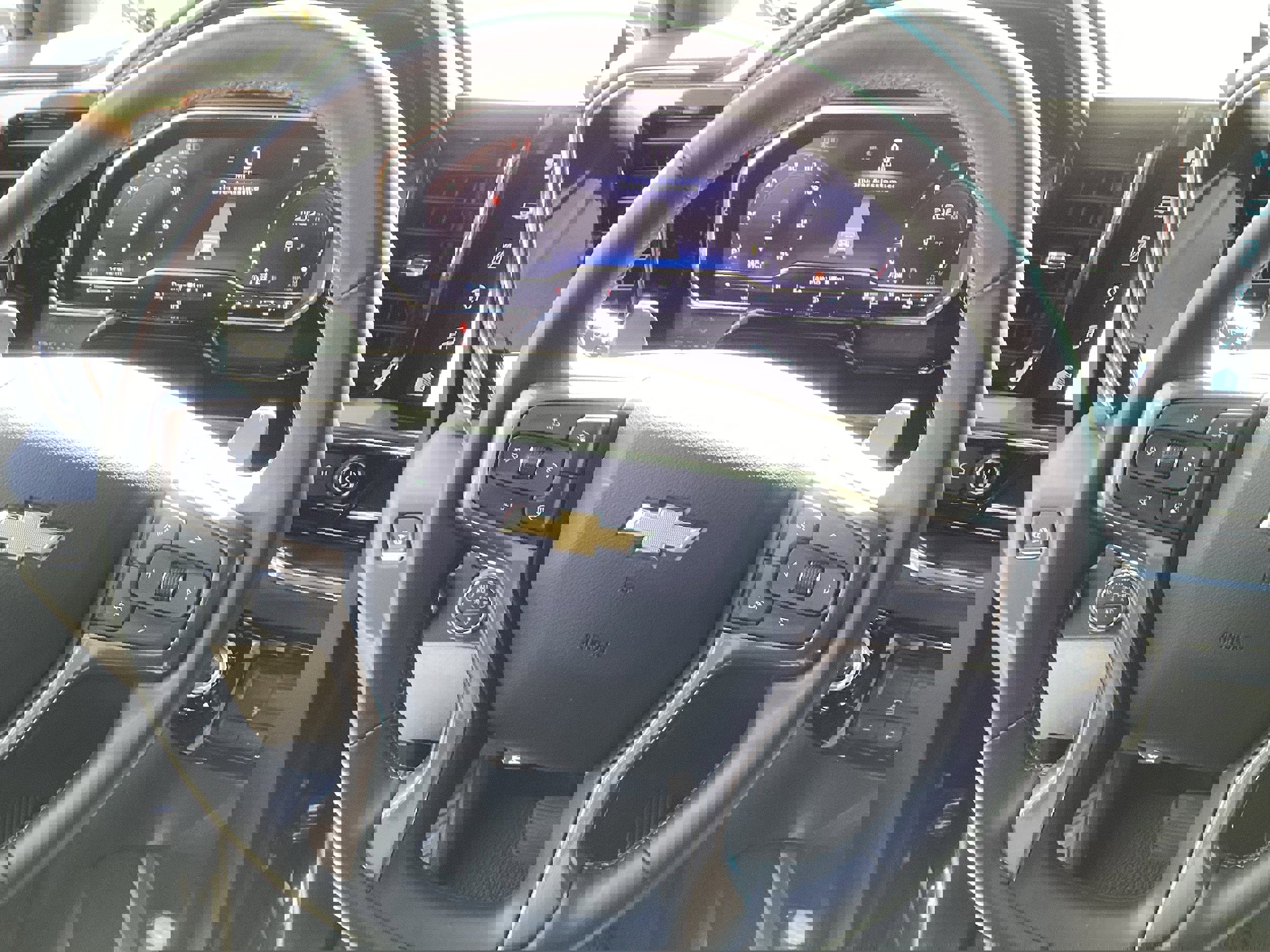 Used 2024 Chevrolet Silverado 1500 High Country image 15