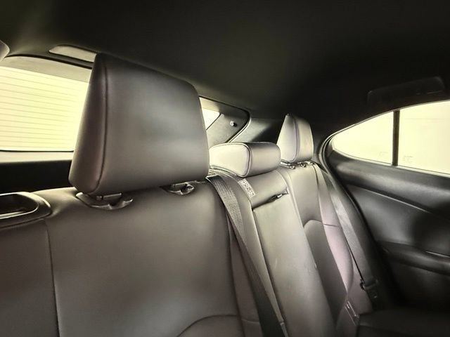Used 2021 Lexus UX 250h w/ Accessory Package (Z2) AWD/4WD image 27