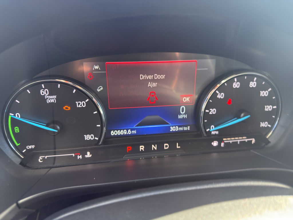 Certified 2021 Ford Escape SEL image 10