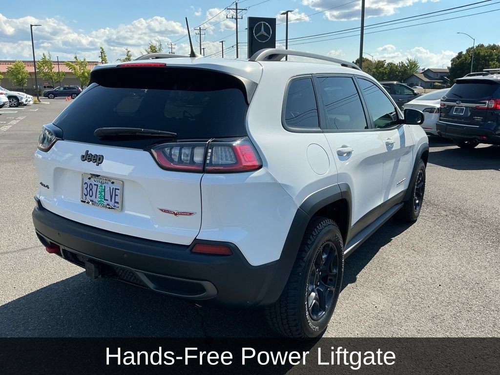 Used 2020 Jeep Cherokee Trailhawk AWD/4WD image 8