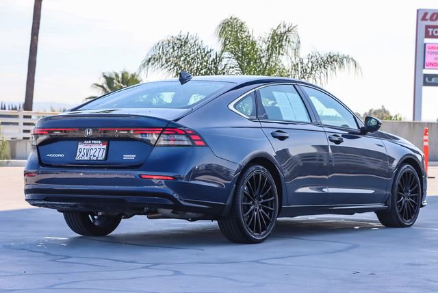 Used 2025 Honda Accord Touring image 8