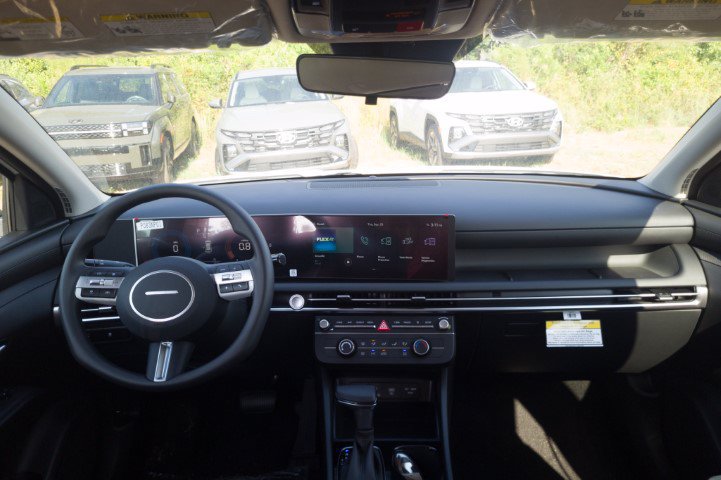 New 2026 Hyundai Tucson Blue SE FWD image 18