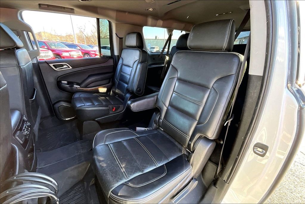 Used 2020 GMC Yukon XL Denali w/ Denali Ultimate Package image 21