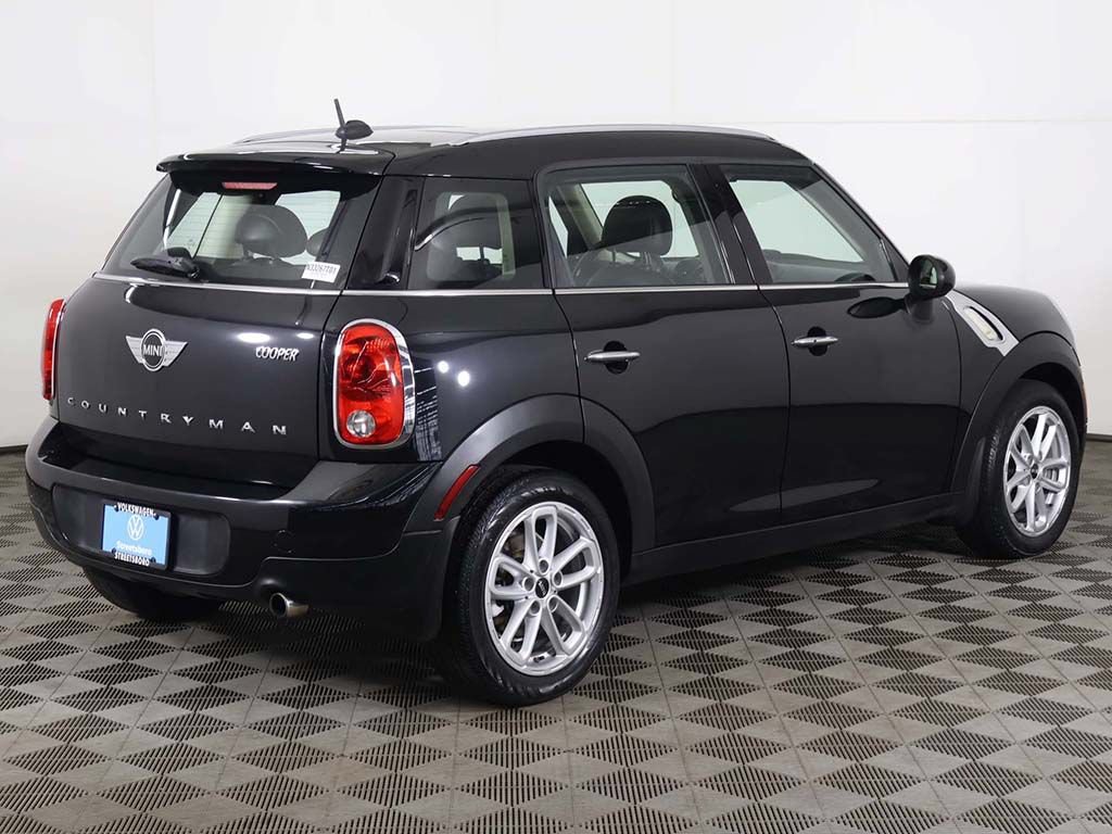 Used 2016 MINI Cooper Countryman FWD image 8