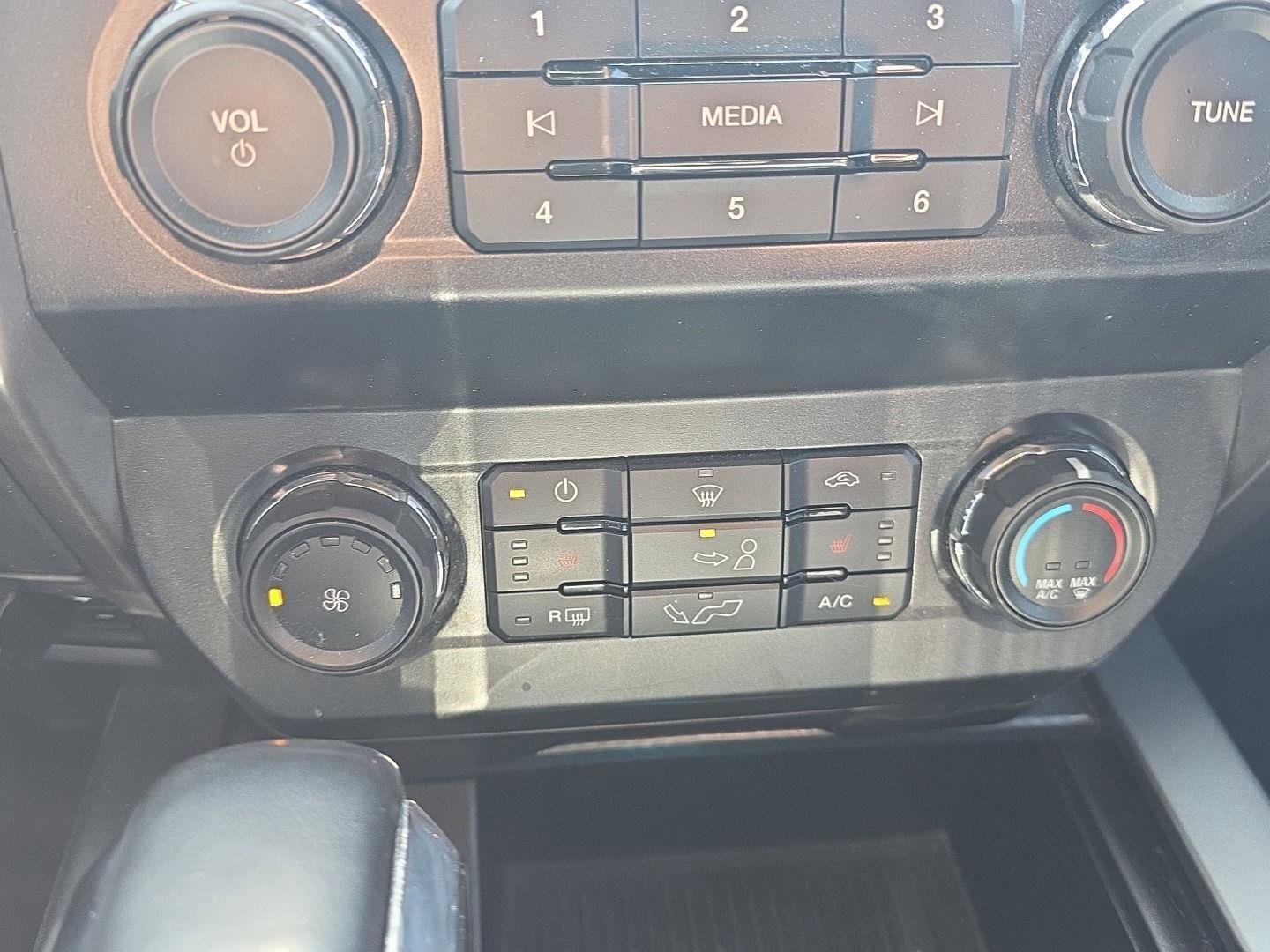 Used 2019 Ford F150 XLT w/ Equipment Group 302A Luxury image 32