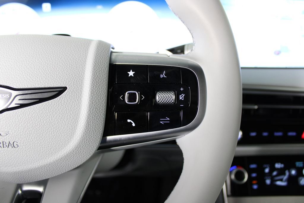 Used 2026 Genesis GV70 2.5T Advanced image 26